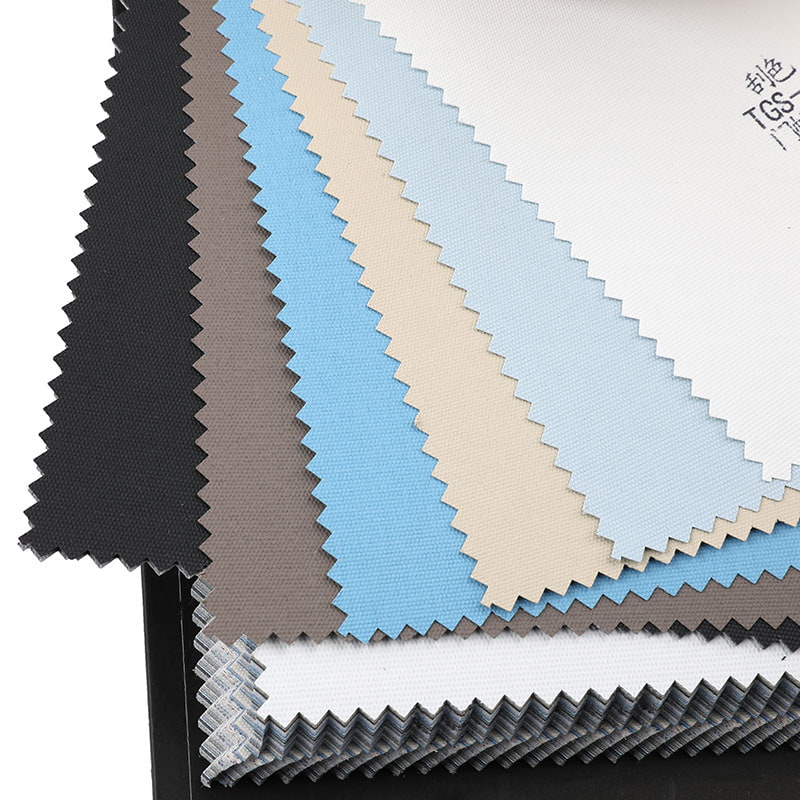 قماش أعمى أسطواني شبه معتم بطلاء مزدوج اللون 300 سم من TGS